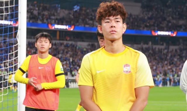 电竞官网-曾是希望之星！何小珂迎来22岁生日，至今国内联赛0进球